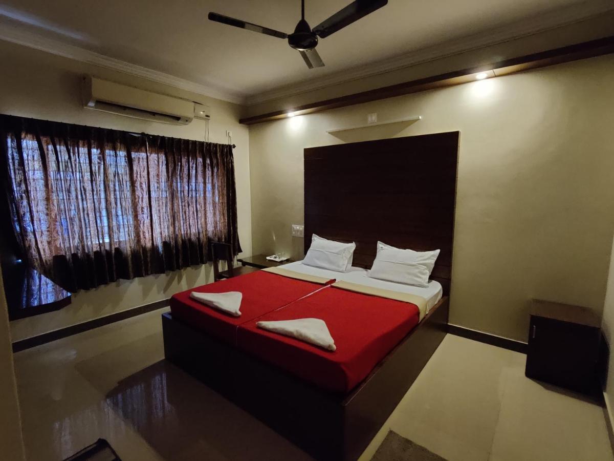 Vyavahar Lodge Udupi Εξωτερικό φωτογραφία